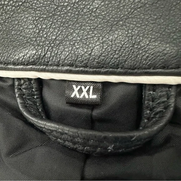 Canda men’s leather vest - Picture 8 of 12